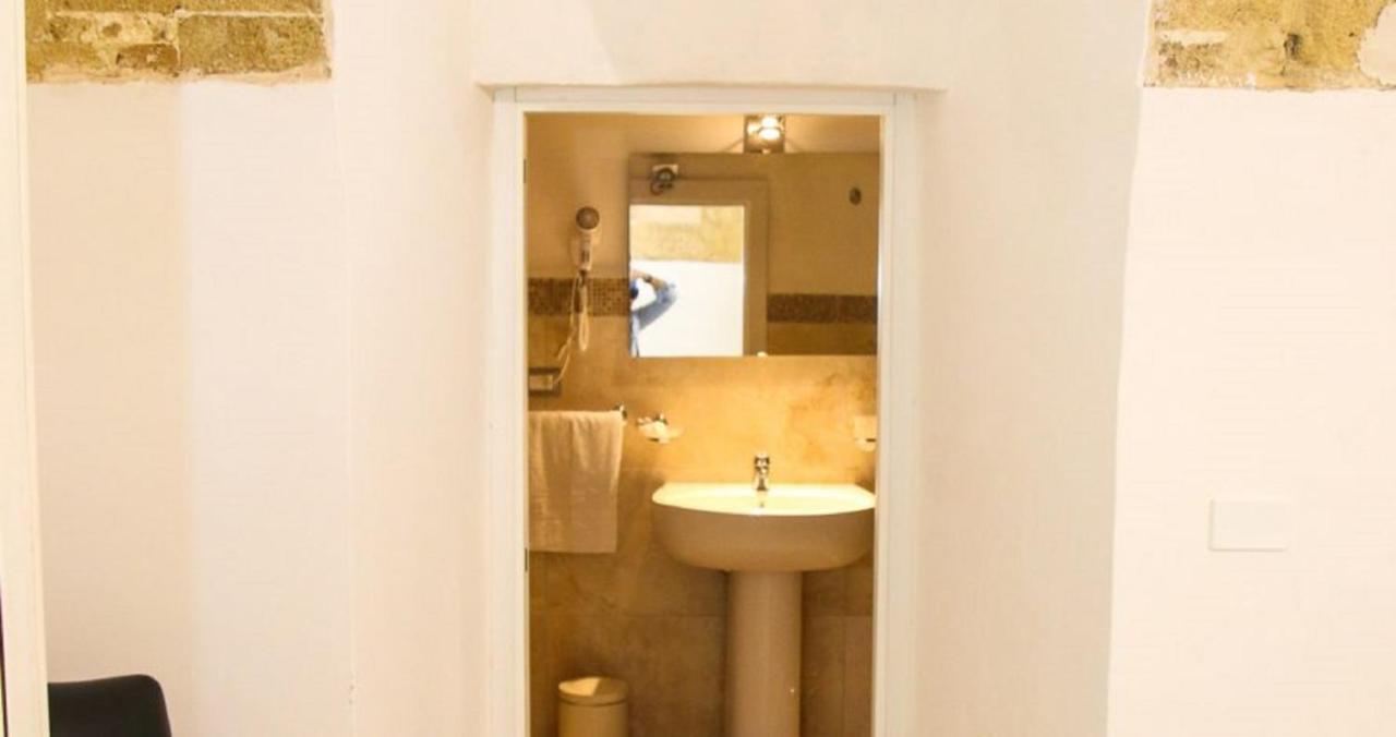 Palazzo Piccioli Hotel Gallipoli Buitenkant foto