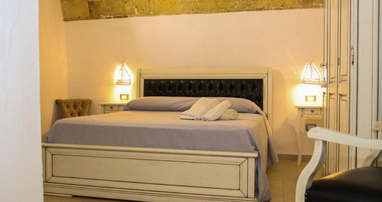 Palazzo Piccioli Hotel Gallipoli Buitenkant foto