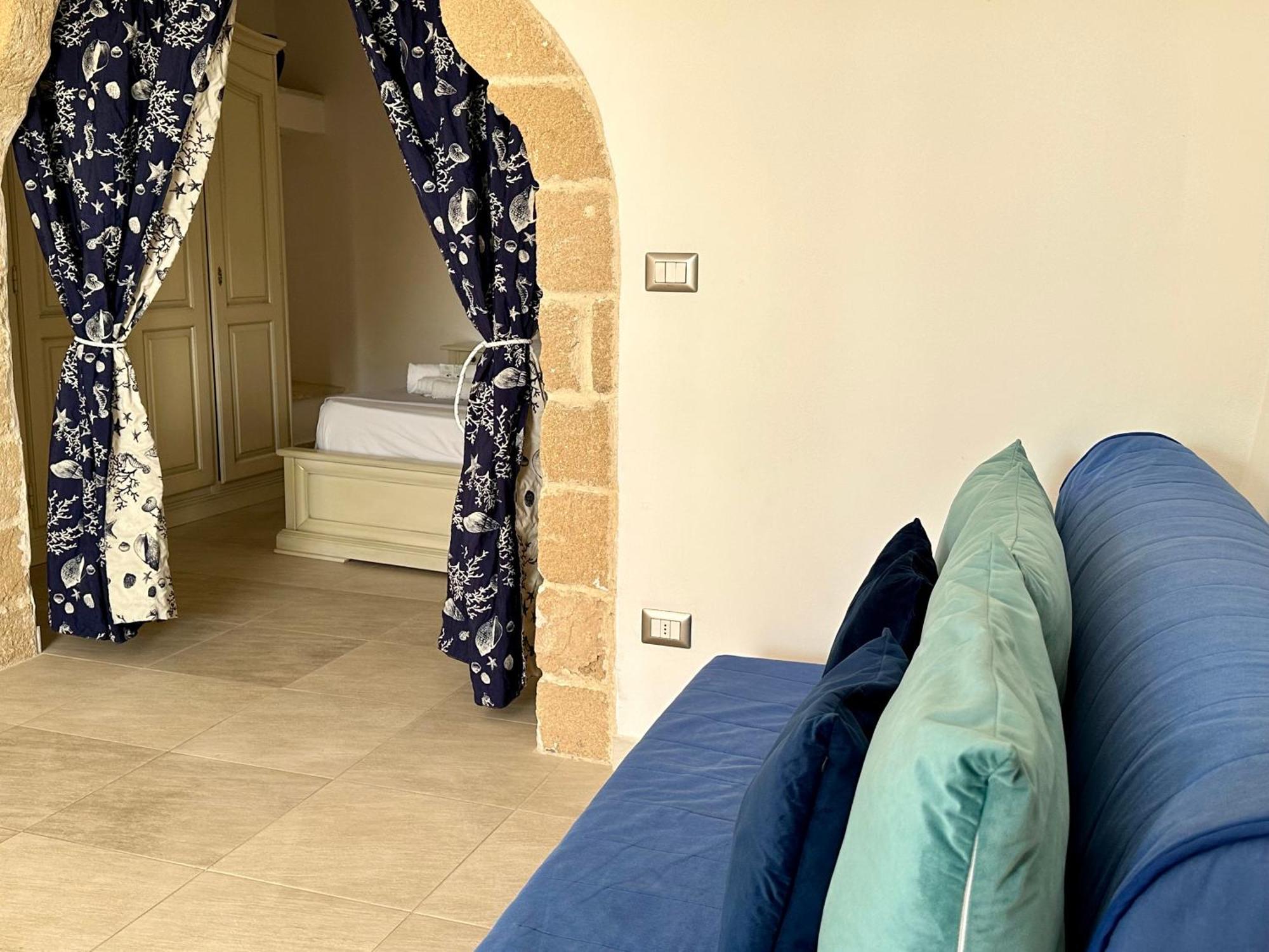 Palazzo Piccioli Hotel Gallipoli Buitenkant foto