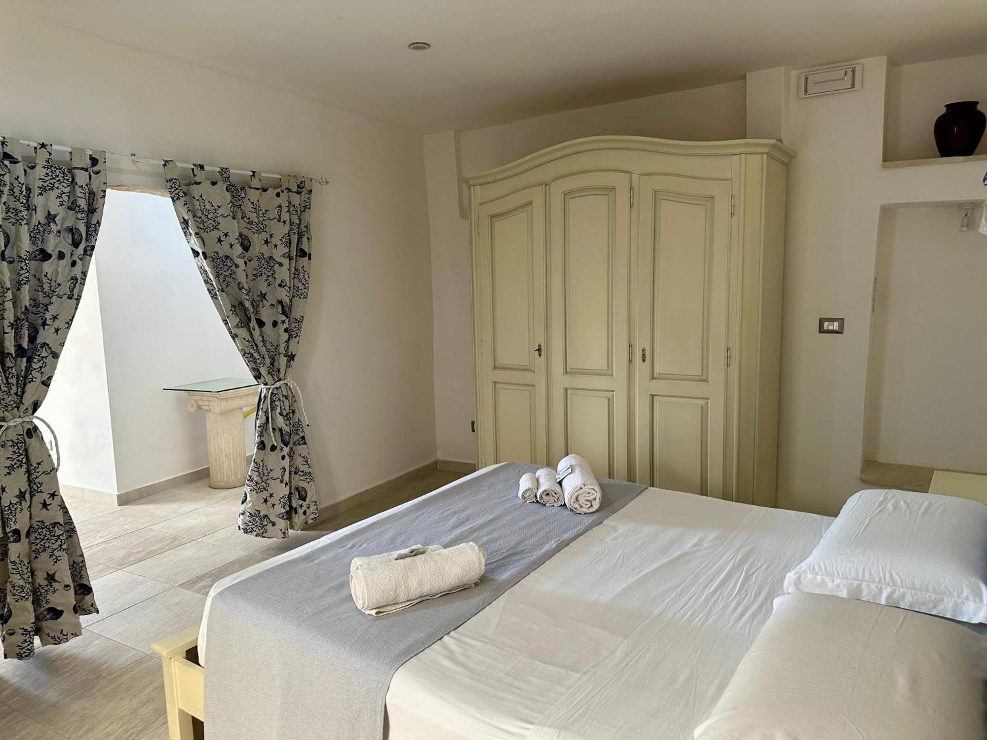 Palazzo Piccioli Hotel Gallipoli Buitenkant foto